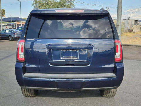 2017 GMC Yukon SLT