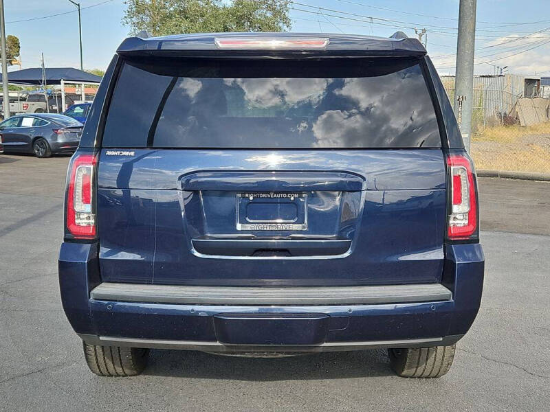 2017 GMC Yukon SLT