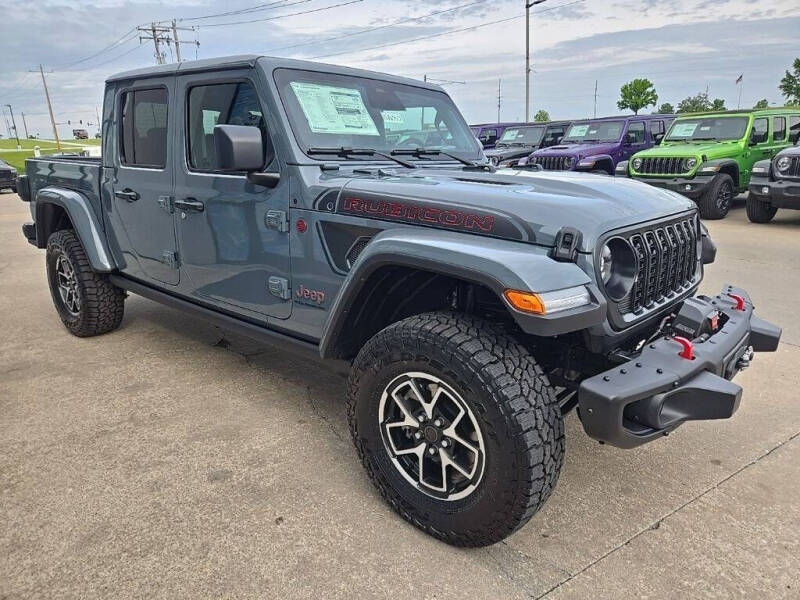 2026 Jeep Gladiator Shadow Ops