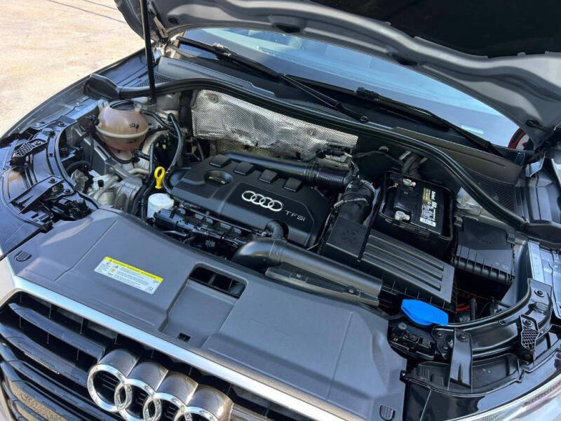 2016 Audi Q3 2.0T quattro Premium Plus