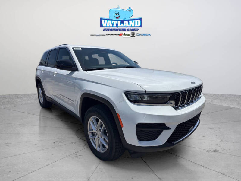 2026 Jeep Grand Cherokee Laredo
