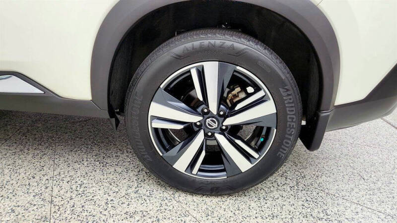2021 Nissan Rogue SL