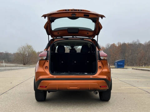 2024 Nissan Kicks SR