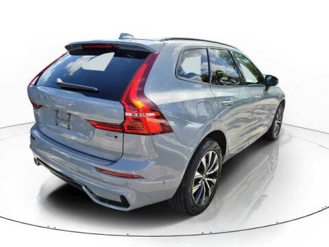 2024 Volvo XC60 B5 Plus Dark Theme