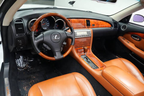 2005 Lexus SC 430