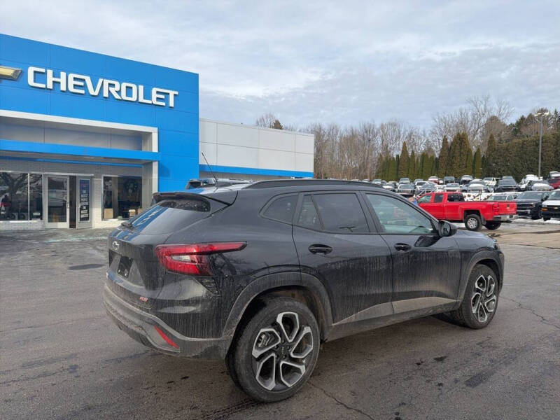 2025 Chevrolet Trax RS