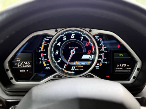 2013 Lamborghini Aventador LP 700-4