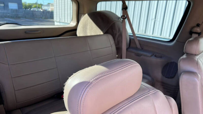 2004 Ford Excursion Limited