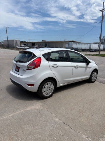 2017 Ford Fiesta S