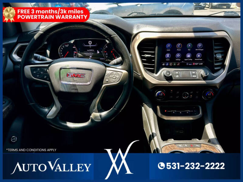 2020 GMC Acadia Denali