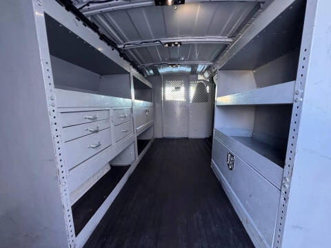 2021 Chevrolet Express 2500