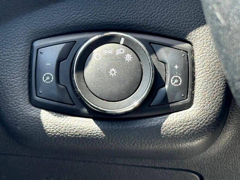 2013 Ford C-MAX Hybrid SE