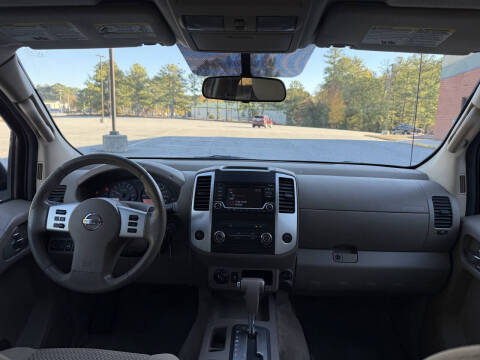 2017 Nissan Frontier SV V6