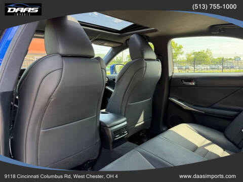 2016 Lexus IS 300
