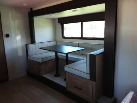 2025 Forest River Black Label 16khblw