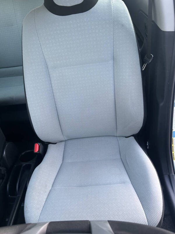 2015 Toyota Prius c Two