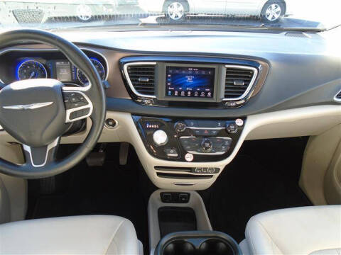 2021 Chrysler Voyager LXi