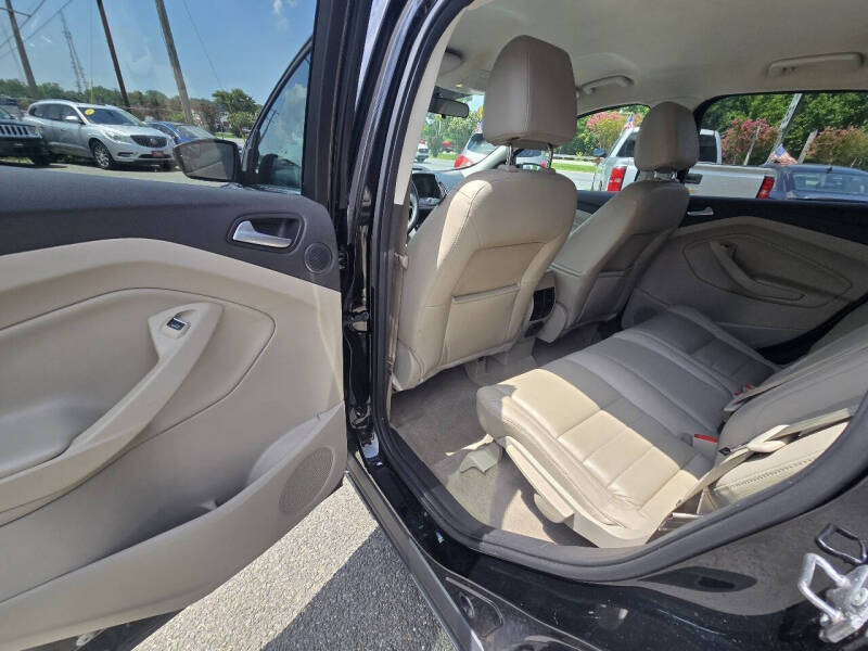 2016 Ford Escape SE