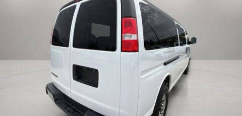 2024 Chevrolet Express LT 3500