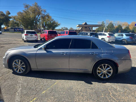 2017 Chrysler 300 C