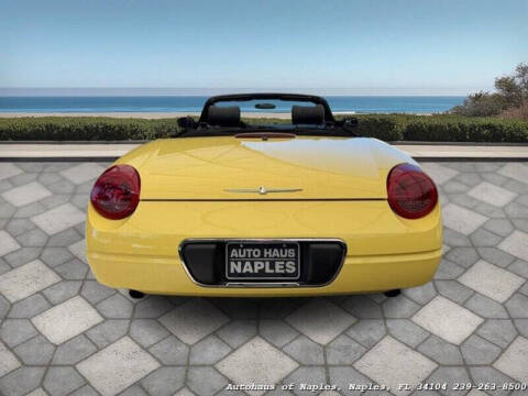 2002 Ford Thunderbird Deluxe