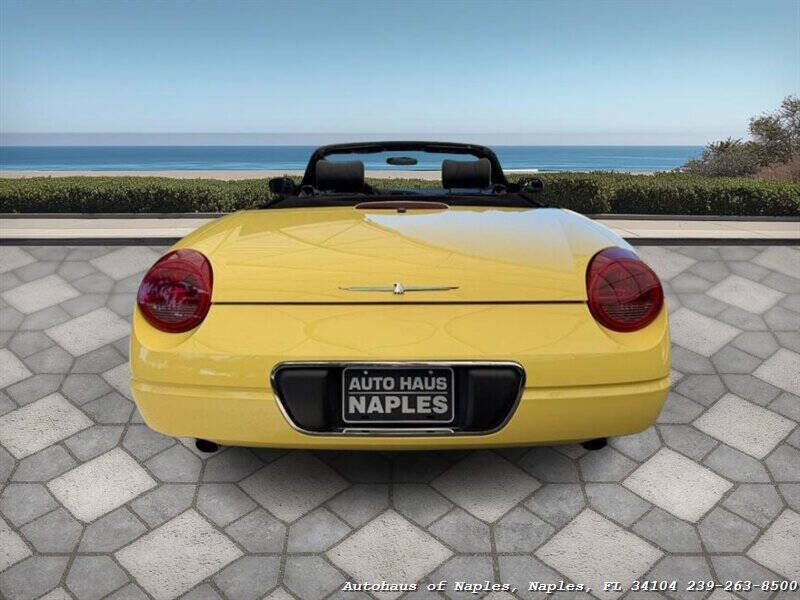 2002 Ford Thunderbird Deluxe