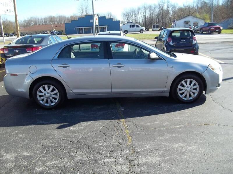 2008 Chevrolet Malibu for sale at R V Used Cars LLC in Georgetown OH