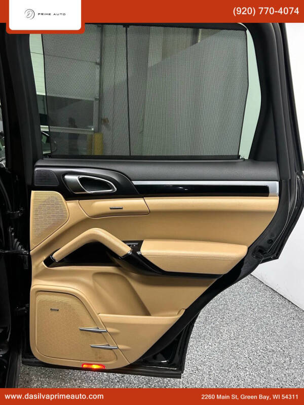 2016 Porsche Cayenne S