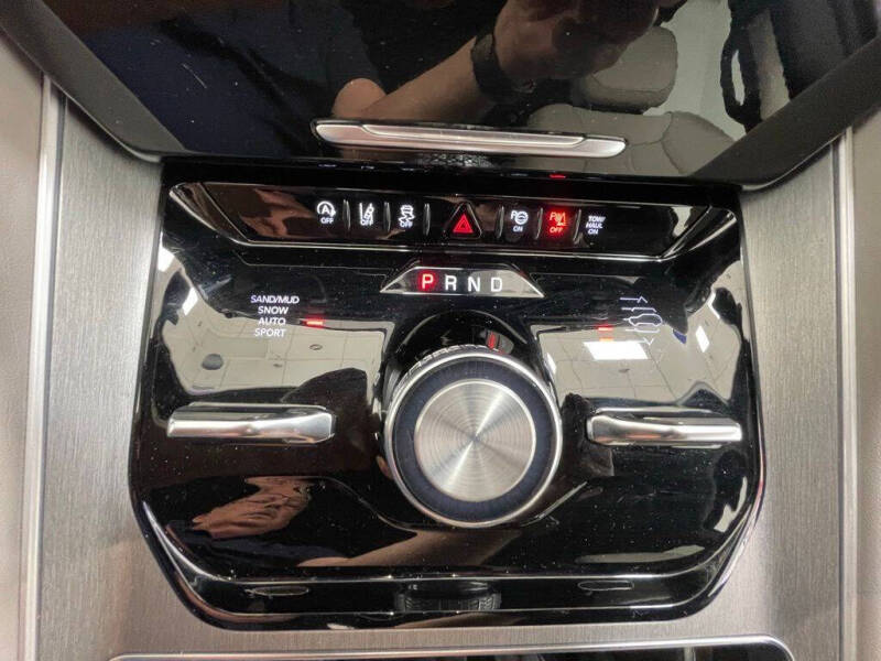 2025 Jeep Wagoneer Series III