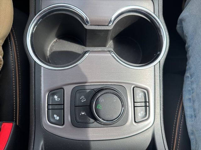 2023 GMC Terrain AT4