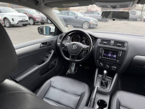 2016 Volkswagen Jetta