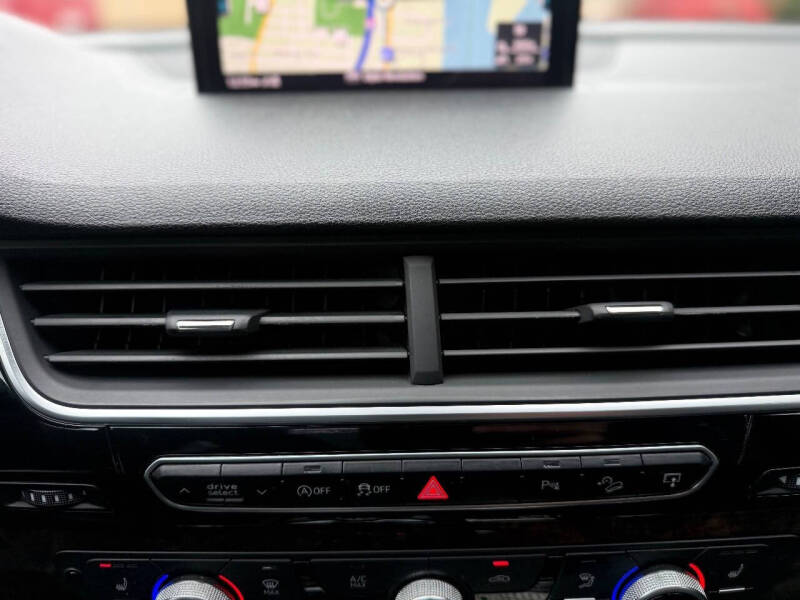 2017 Audi Q7 3.0T quattro Premium Plus