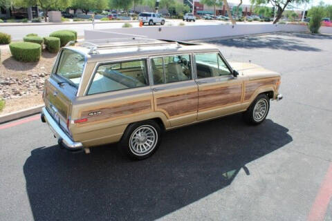 1990 Jeep Grand Wagoneer