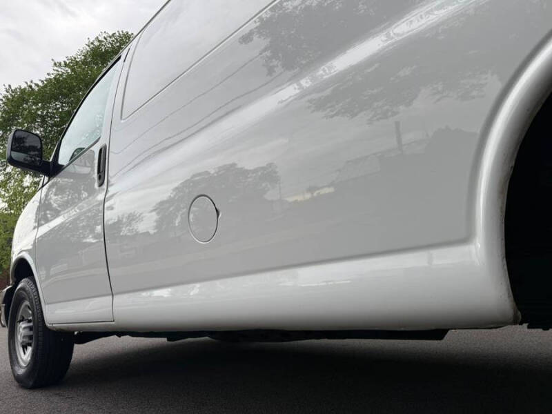 2018 Chevrolet Express 2500