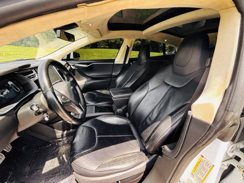 2014 Tesla Model S P85