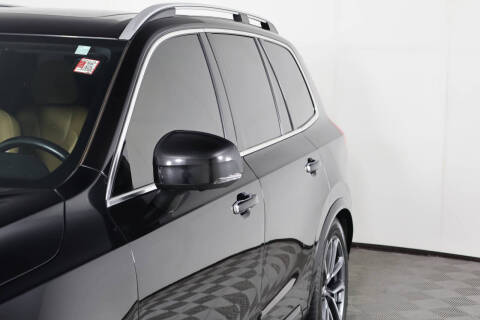 2018 Volvo XC90 T6 Momentum