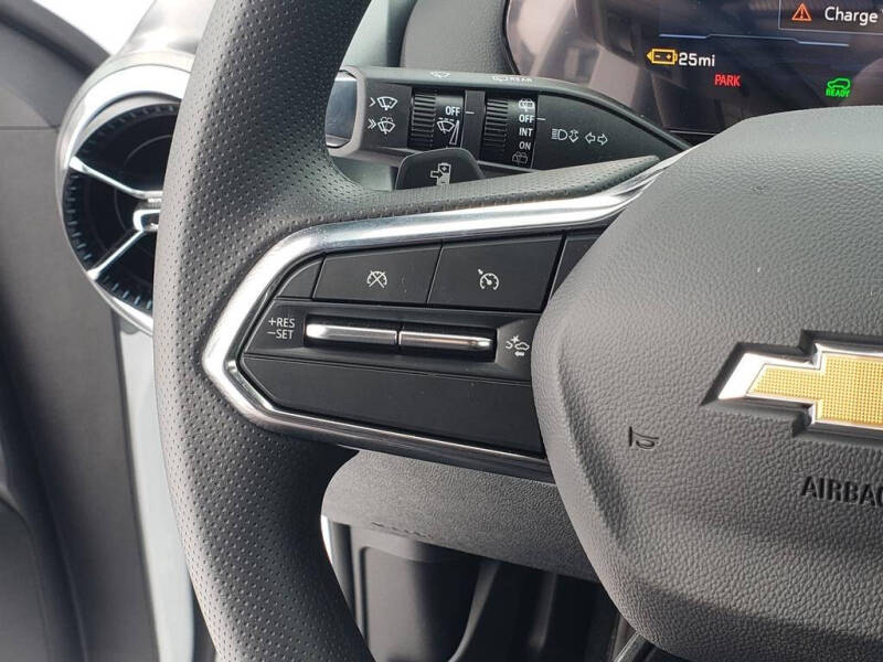 2026 Chevrolet Equinox EV LT 1