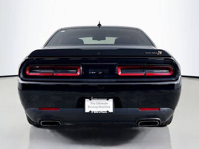 2022 Dodge Challenger