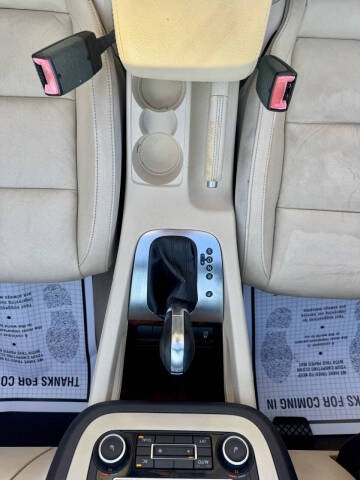 2012 Volkswagen Eos Executive SULEV