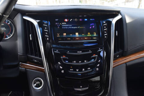 2017 Cadillac Escalade ESV Premium Luxury