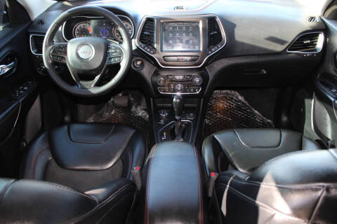 2022 Jeep Cherokee Trailhawk