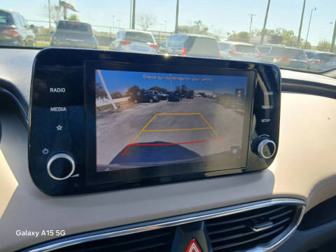 2023 Hyundai Santa Fe SE