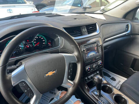 2016 Chevrolet Traverse LT