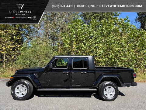 2022 Jeep Gladiator Sport S