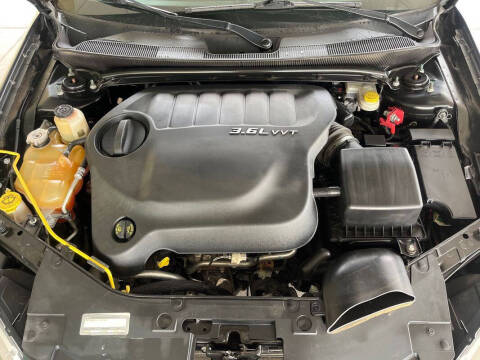 2011 Chrysler 200 Limited