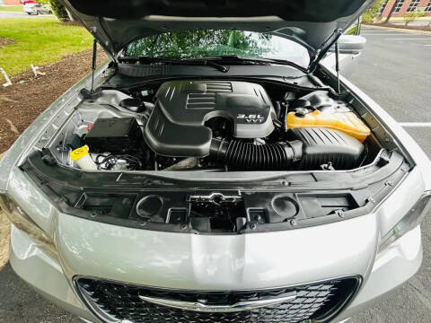 2018 Chrysler 300 S