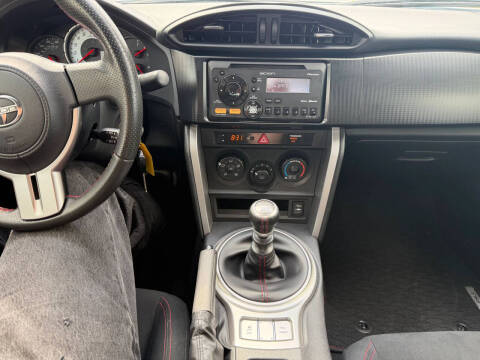 2013 Scion FR-S