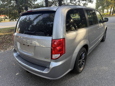 2016 Dodge Grand Caravan R/T