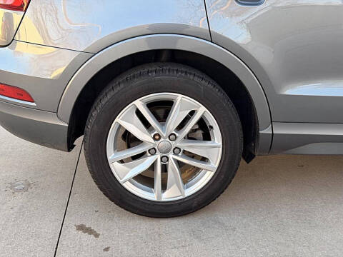 2016 Audi Q3 2.0T Premium Plus