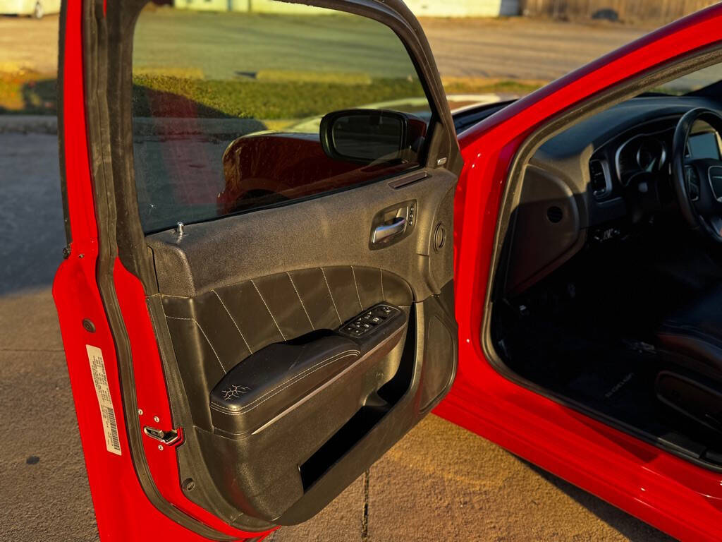 2015 Dodge Charger for sale at Kanda Motors in Dallas, TX